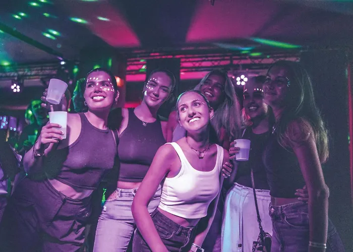 Auberge de jeunesse Yellowsquare