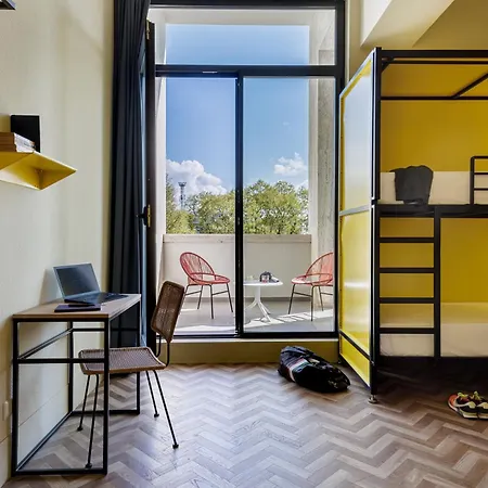 Hostel Yellowsquare Florence
