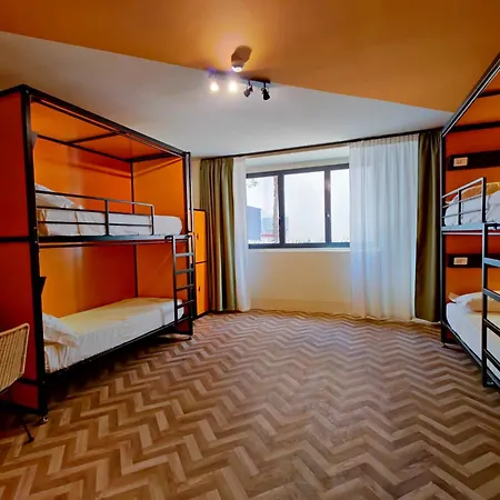 Yellowsquare Hostel Florence